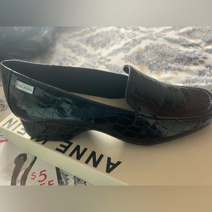 Anne Klein Women’s loafer shoes
